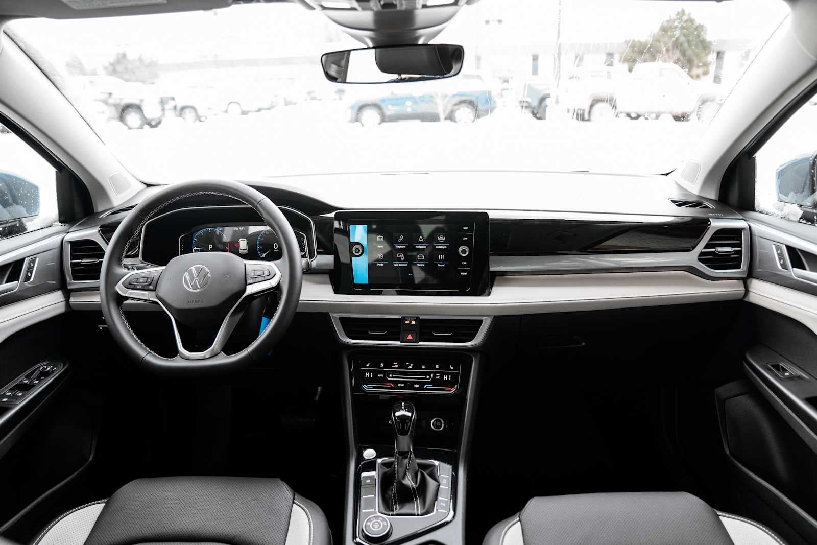 2026 Volkswagen Taos SEL 4MOTION