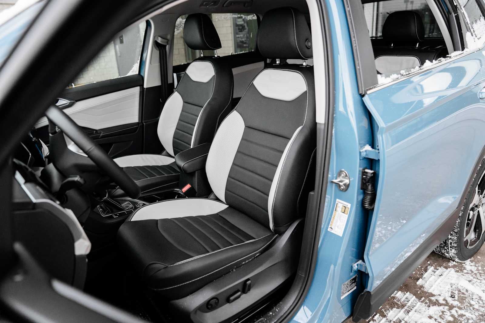 2026 Volkswagen Taos SEL 4MOTION