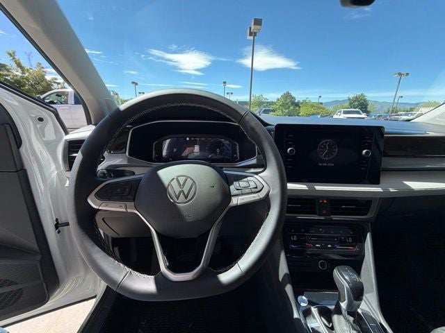 2026 Volkswagen Taos 1.5T SEL