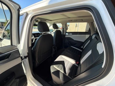 2026 Volkswagen Taos 1.5T SEL