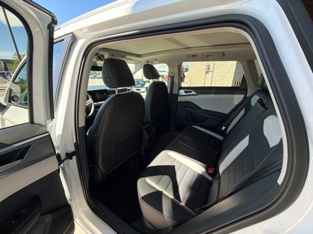 2026 Volkswagen Taos 1.5T SEL