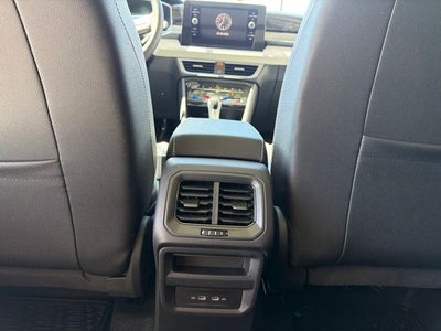 2026 Volkswagen Taos 1.5T SEL