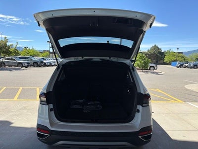 2026 Volkswagen Taos 1.5T SEL