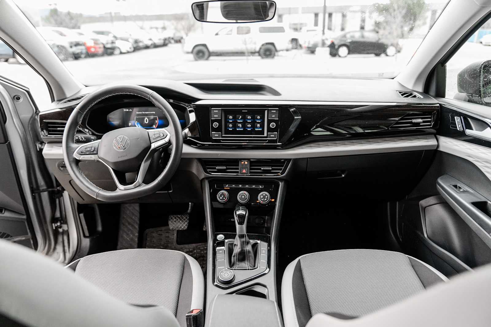 2024 Volkswagen Taos S