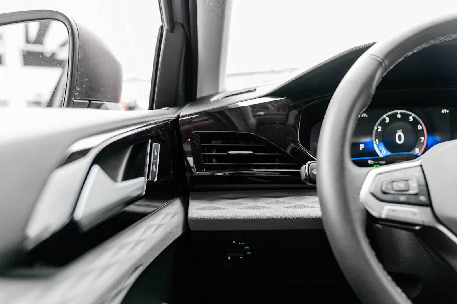 2024 Volkswagen Taos S