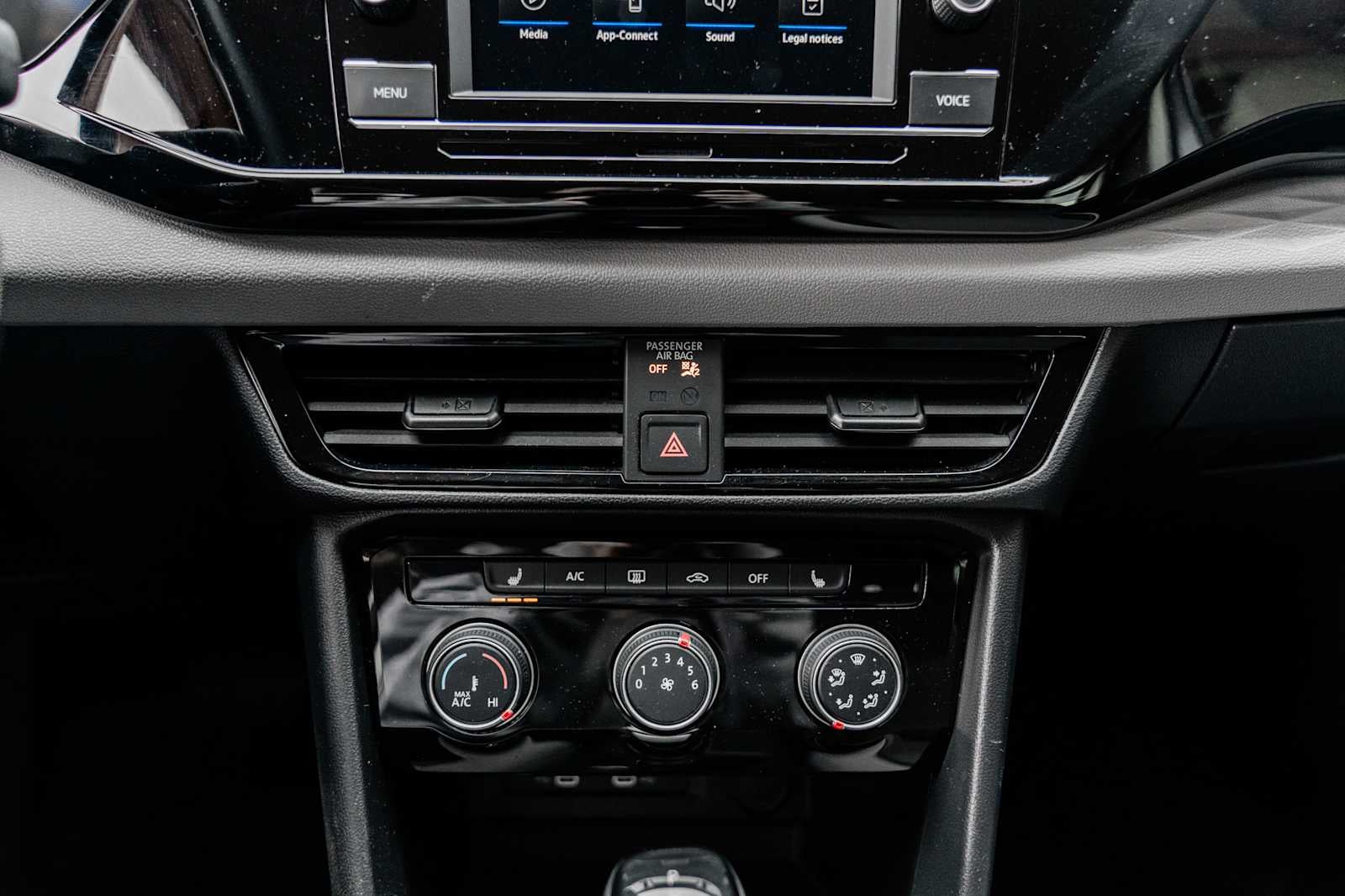 2024 Volkswagen Taos S