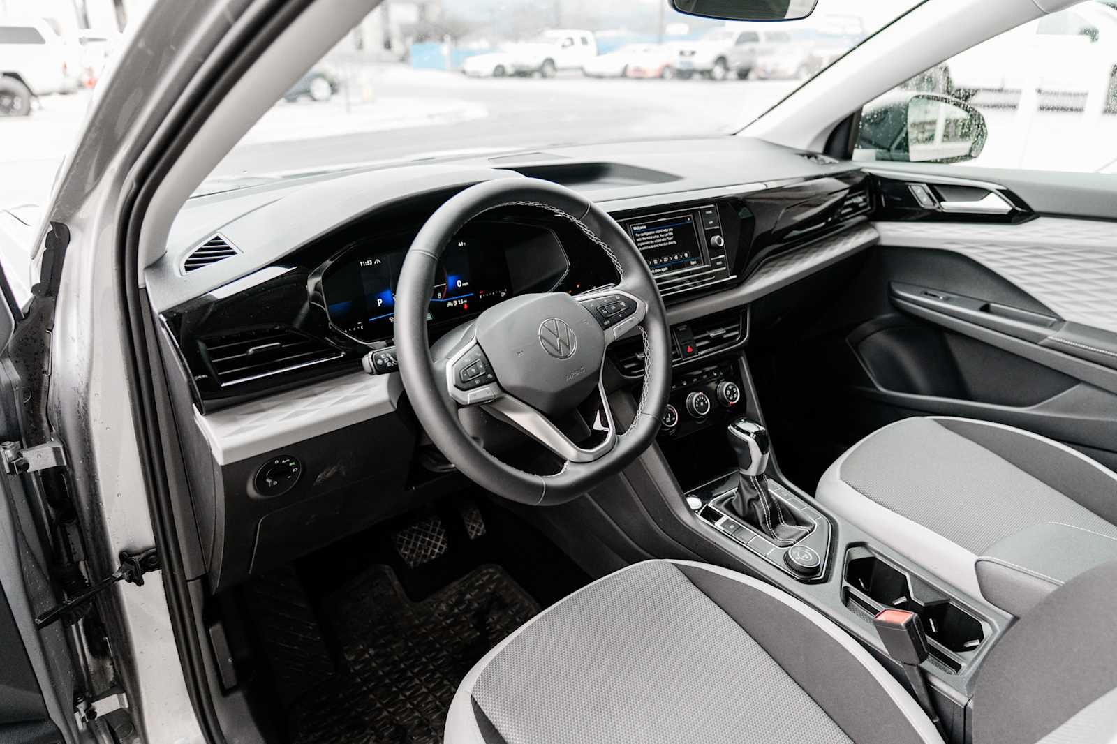 2024 Volkswagen Taos S