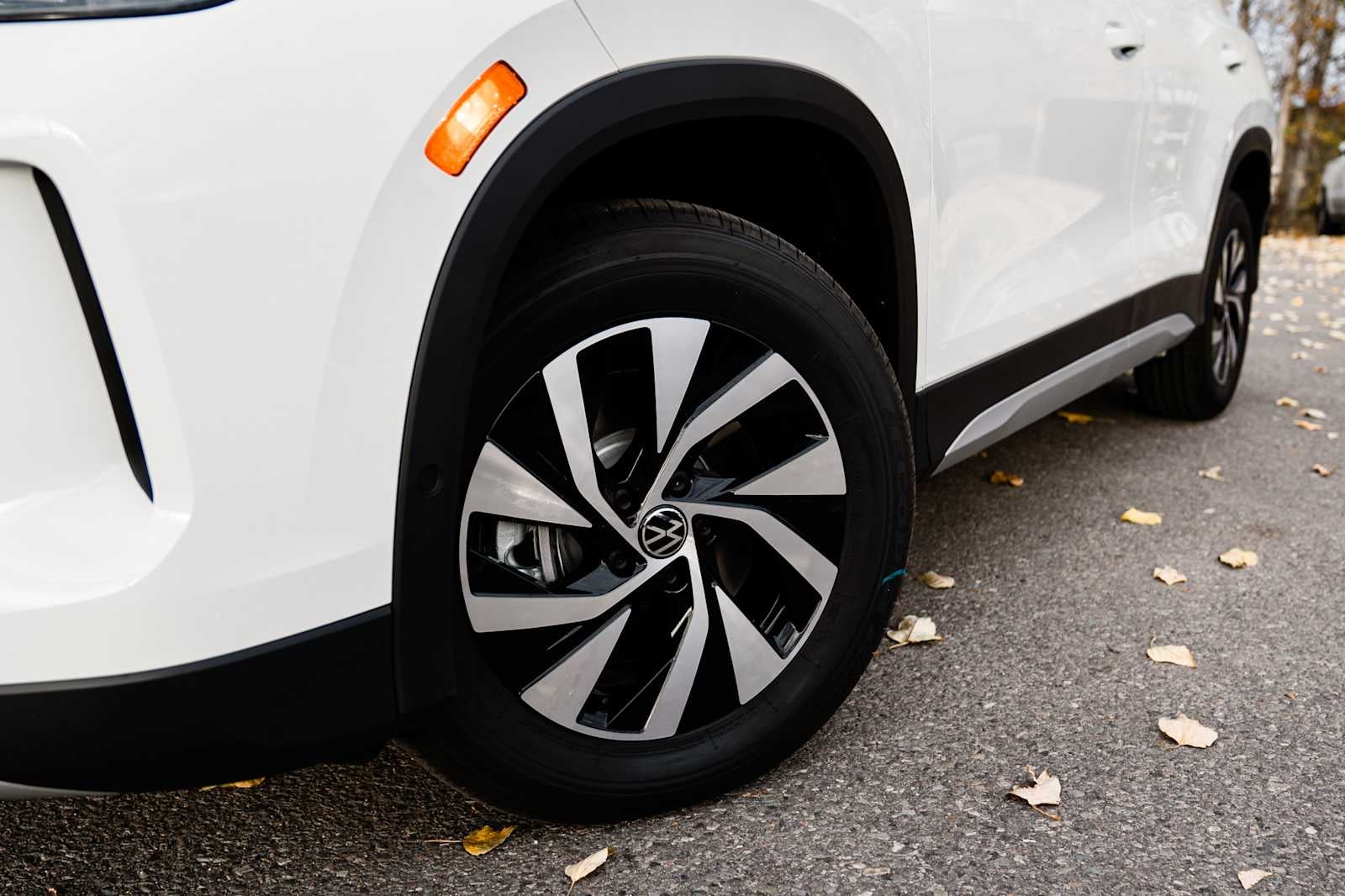 2025 Volkswagen Tiguan 2.0T S