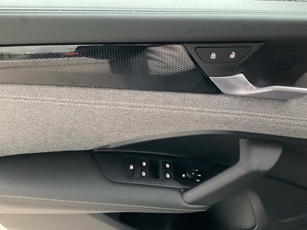 2027 Volkswagen Tiguan 2.0T S