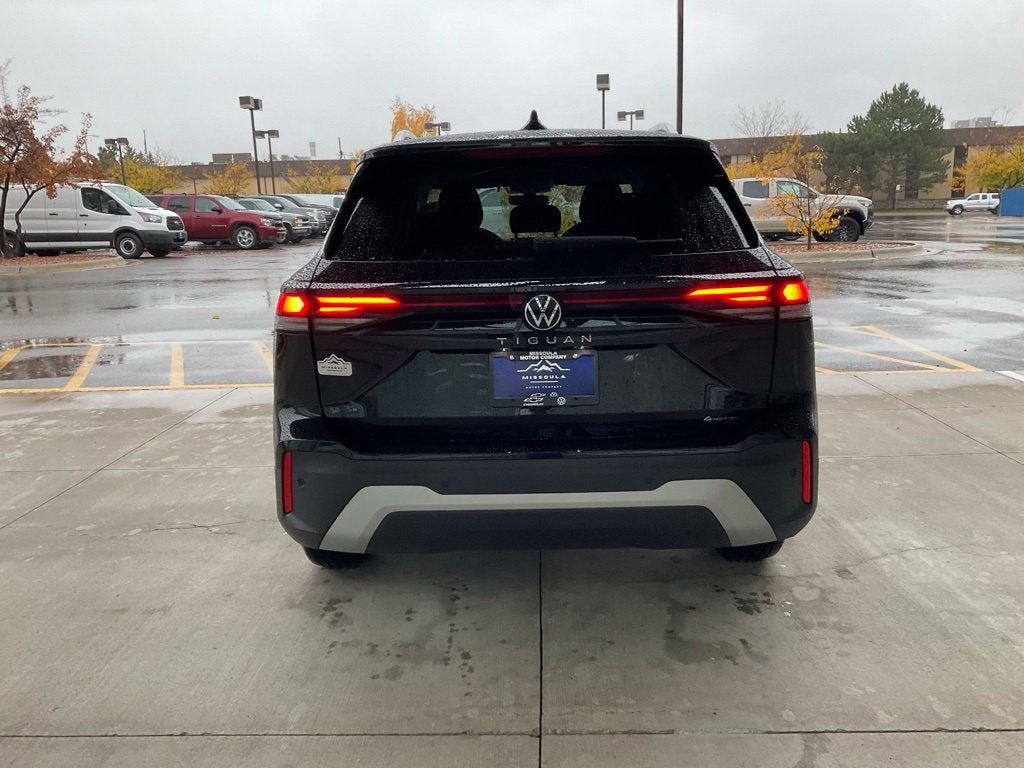 2027 Volkswagen Tiguan 2.0T S