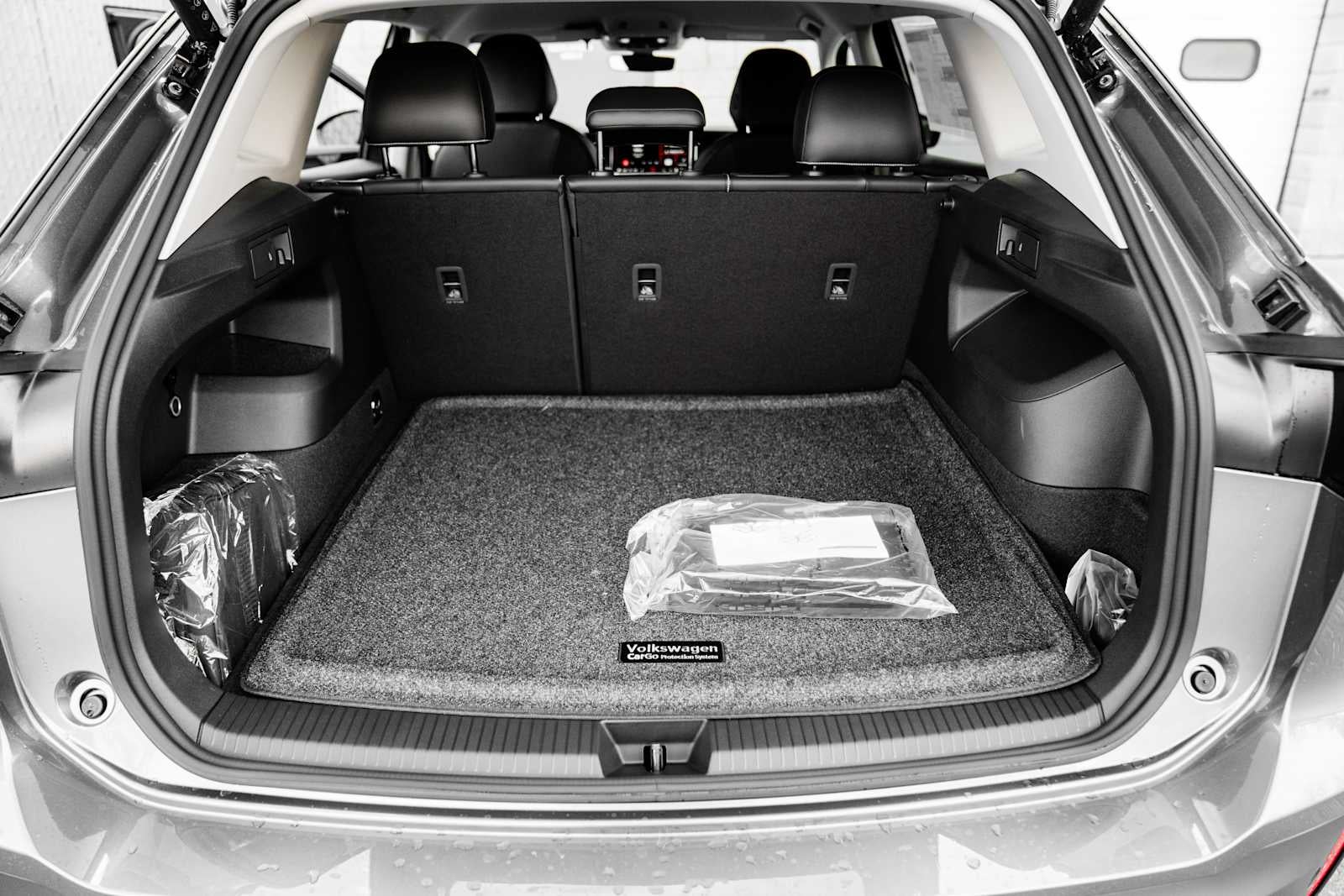 2026 Volkswagen Tiguan SE AWD