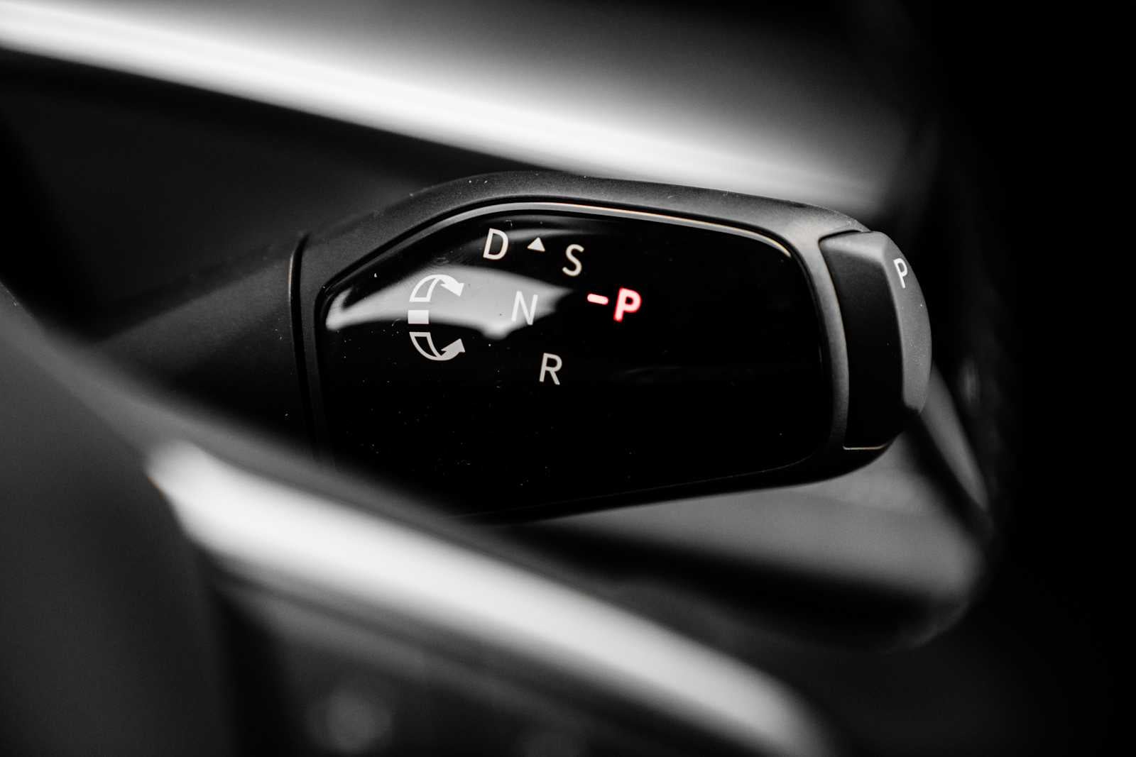 2026 Volkswagen Tiguan SE AWD