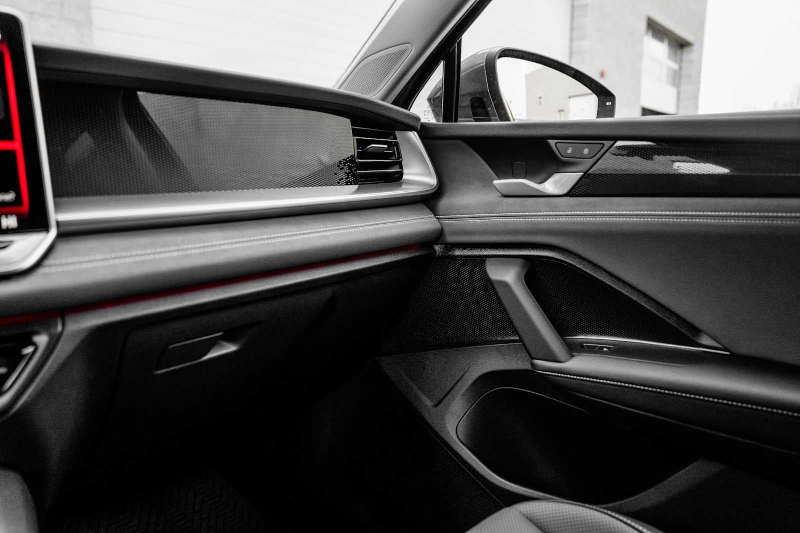 2026 Volkswagen Tiguan SE AWD