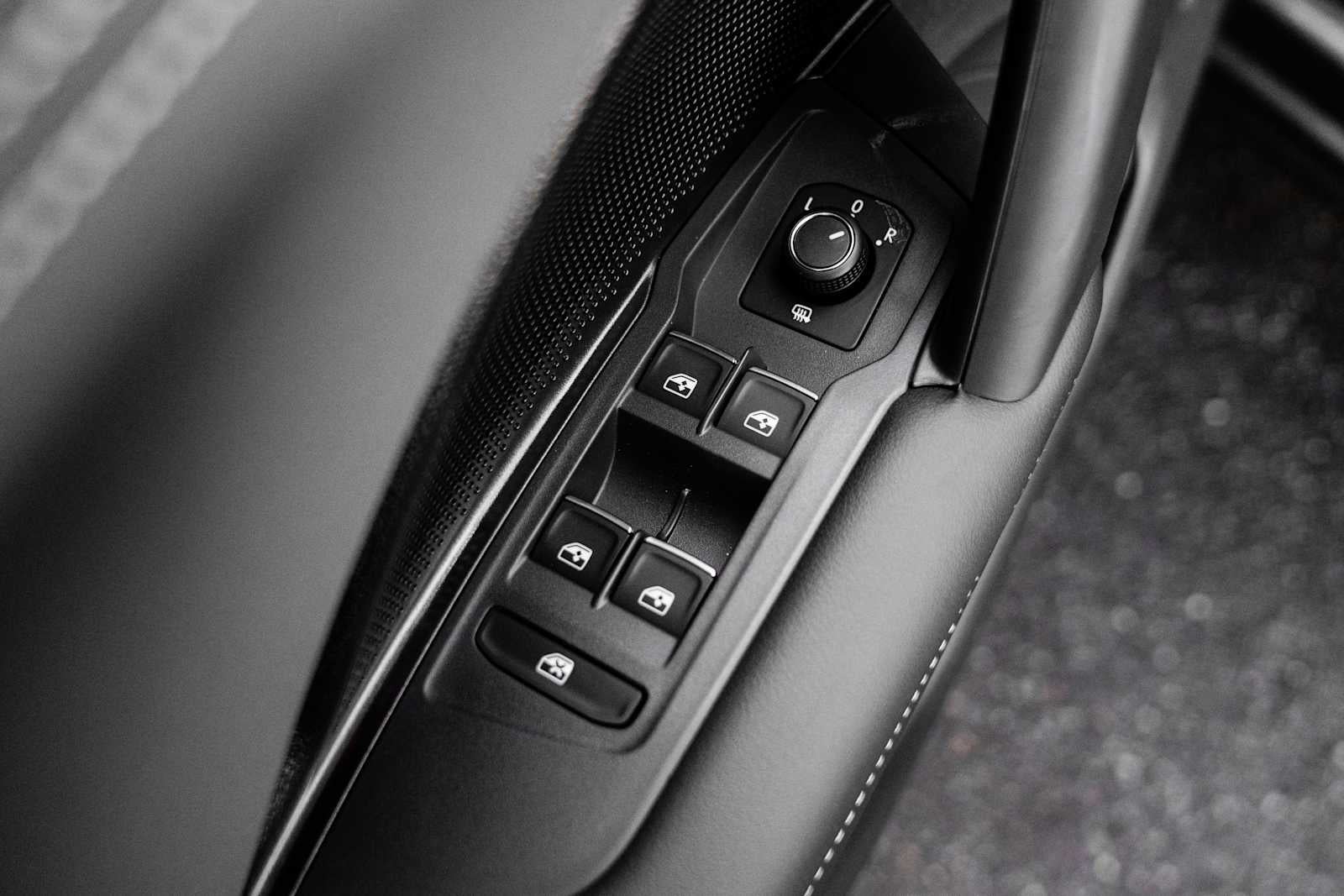 2026 Volkswagen Tiguan SE AWD