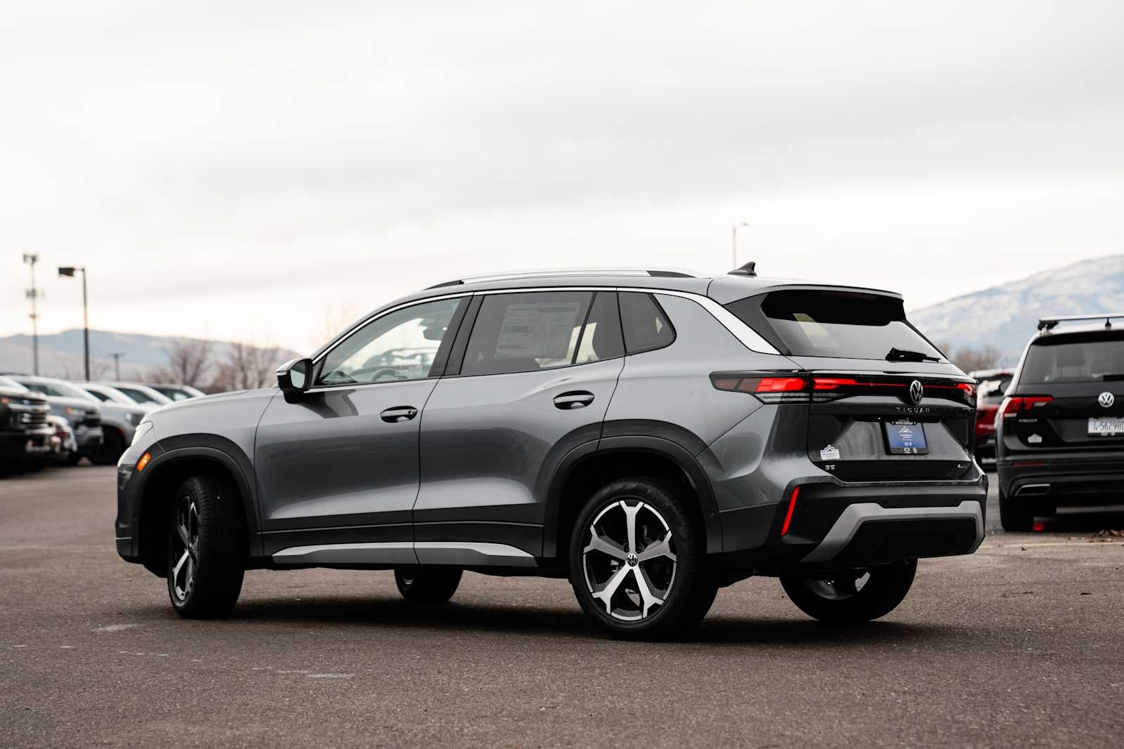 2026 Volkswagen Tiguan SE AWD