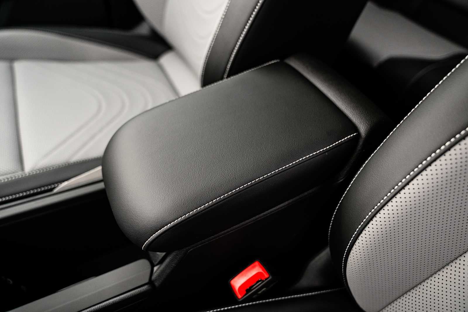 2026 Volkswagen Tiguan SE AWD