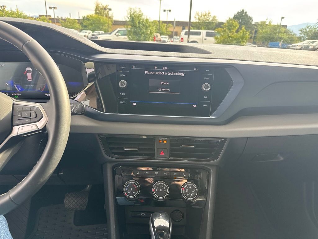 2023 Volkswagen Taos SE