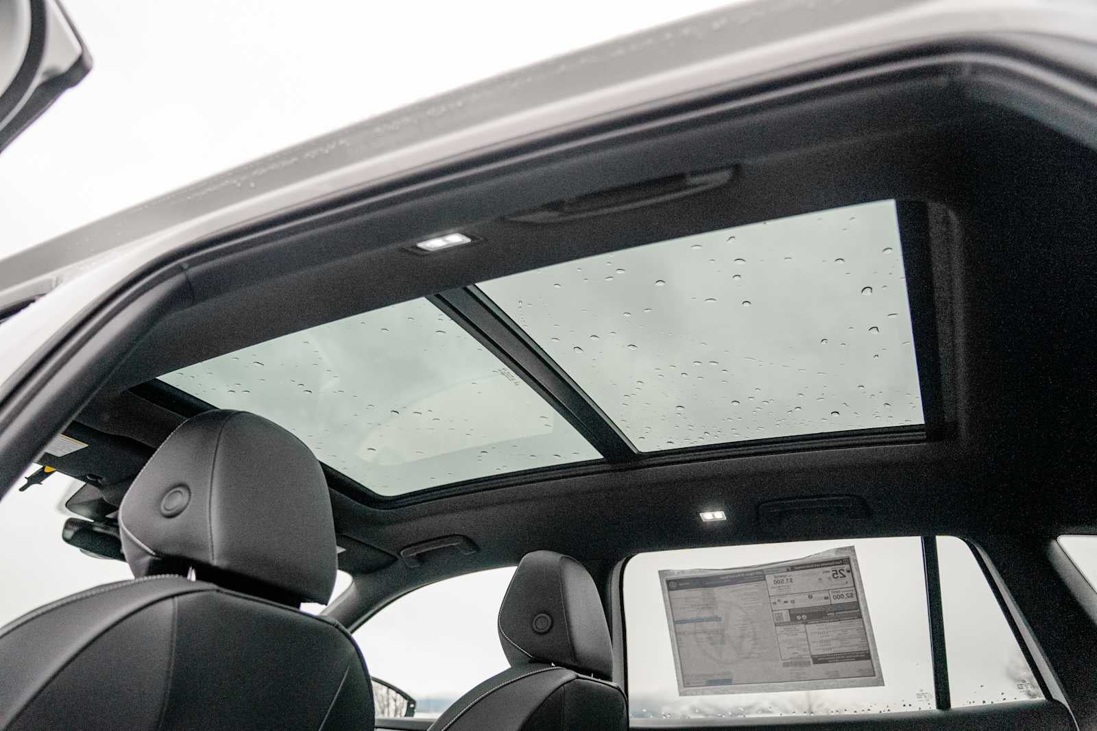 2026 Volkswagen Tiguan SE R-Line AWD