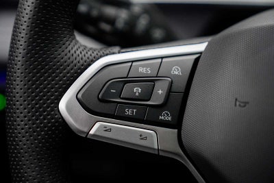 2026 Volkswagen Tiguan SE R-Line AWD