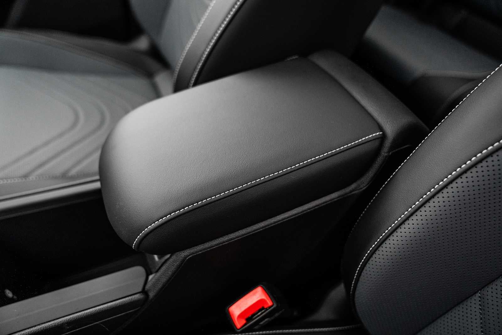 2026 Volkswagen Tiguan SE R-Line AWD