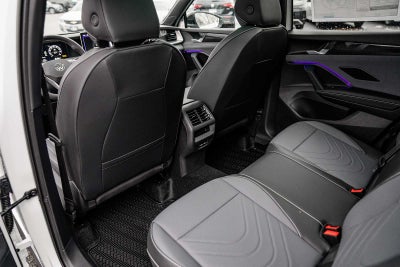 2026 Volkswagen Tiguan SE R-Line AWD