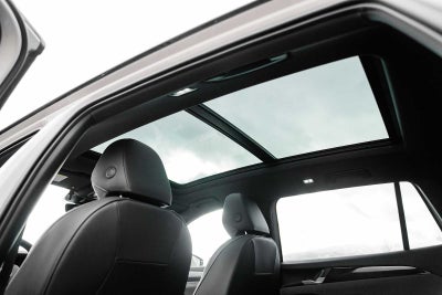 2026 Volkswagen Tiguan SE R-Line AWD