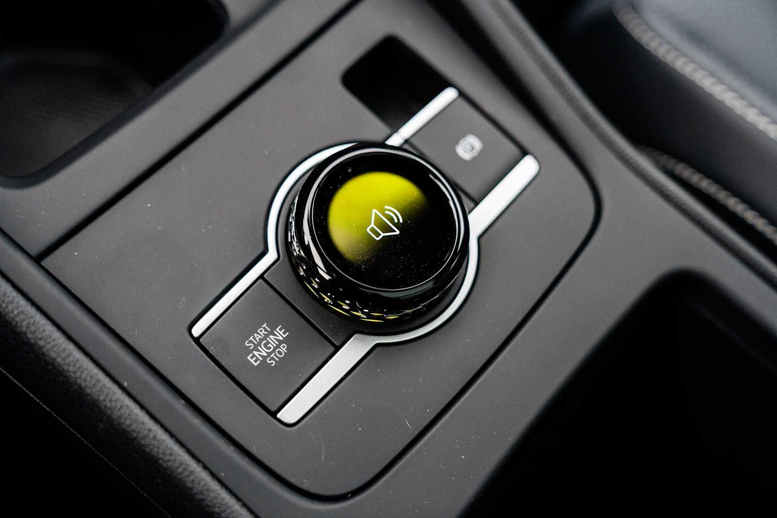 2026 Volkswagen Tiguan SE R-Line AWD