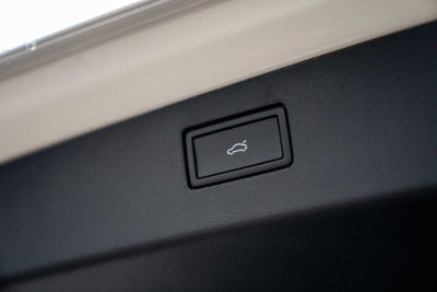 2026 Volkswagen Tiguan SE R-Line AWD