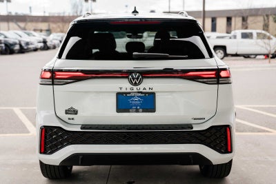 2026 Volkswagen Tiguan 2.0T SE R-Line Black