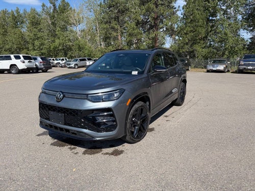 2025 Volkswagen Tiguan SE R-Line Black