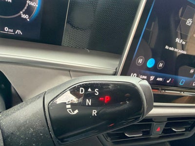 2025 Volkswagen Tiguan SE R-Line Black