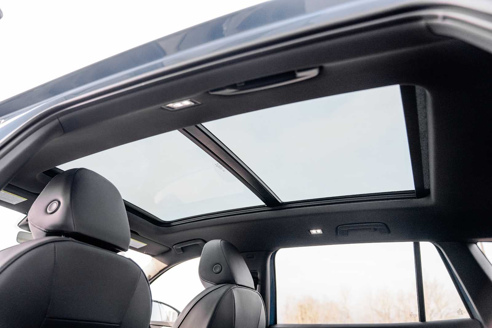 2026 Volkswagen Tiguan SE R-Line AWD