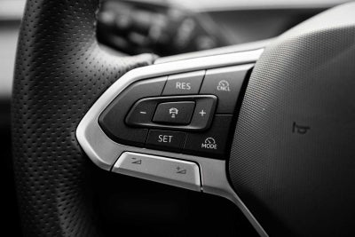 2026 Volkswagen Tiguan SE R-Line AWD