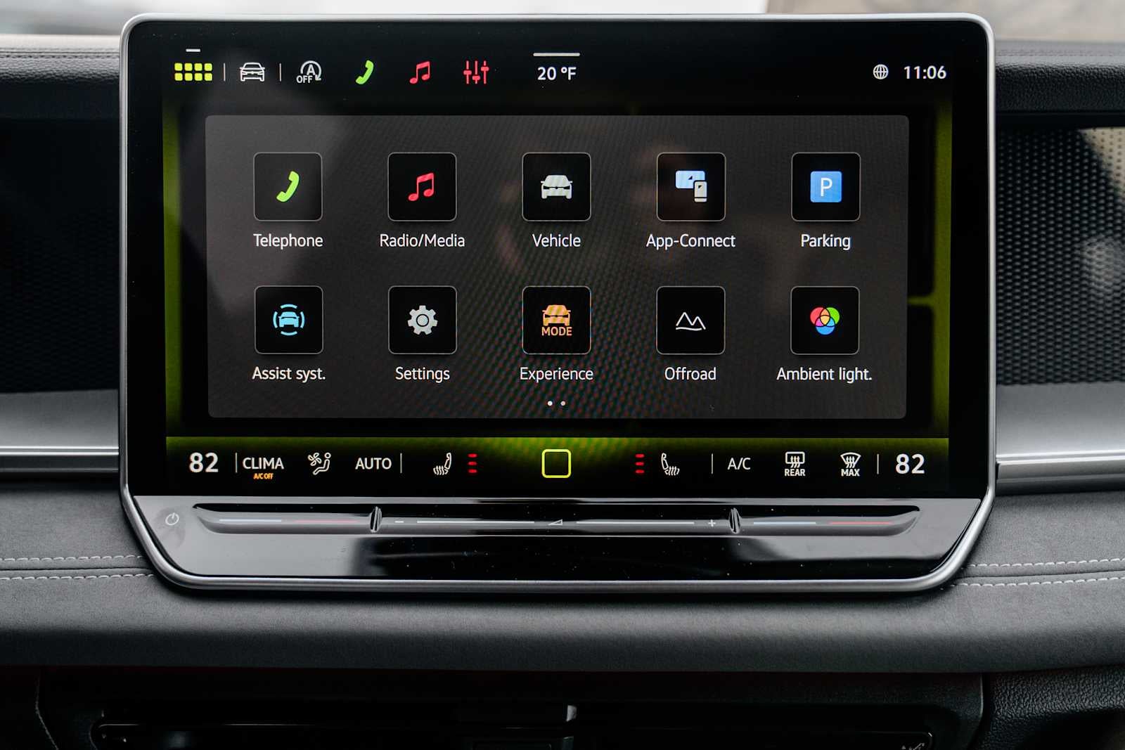 2026 Volkswagen Tiguan SE R-Line AWD