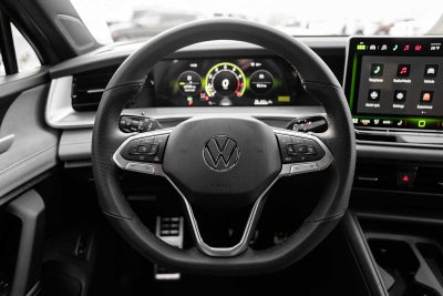 2026 Volkswagen Tiguan SE R-Line AWD