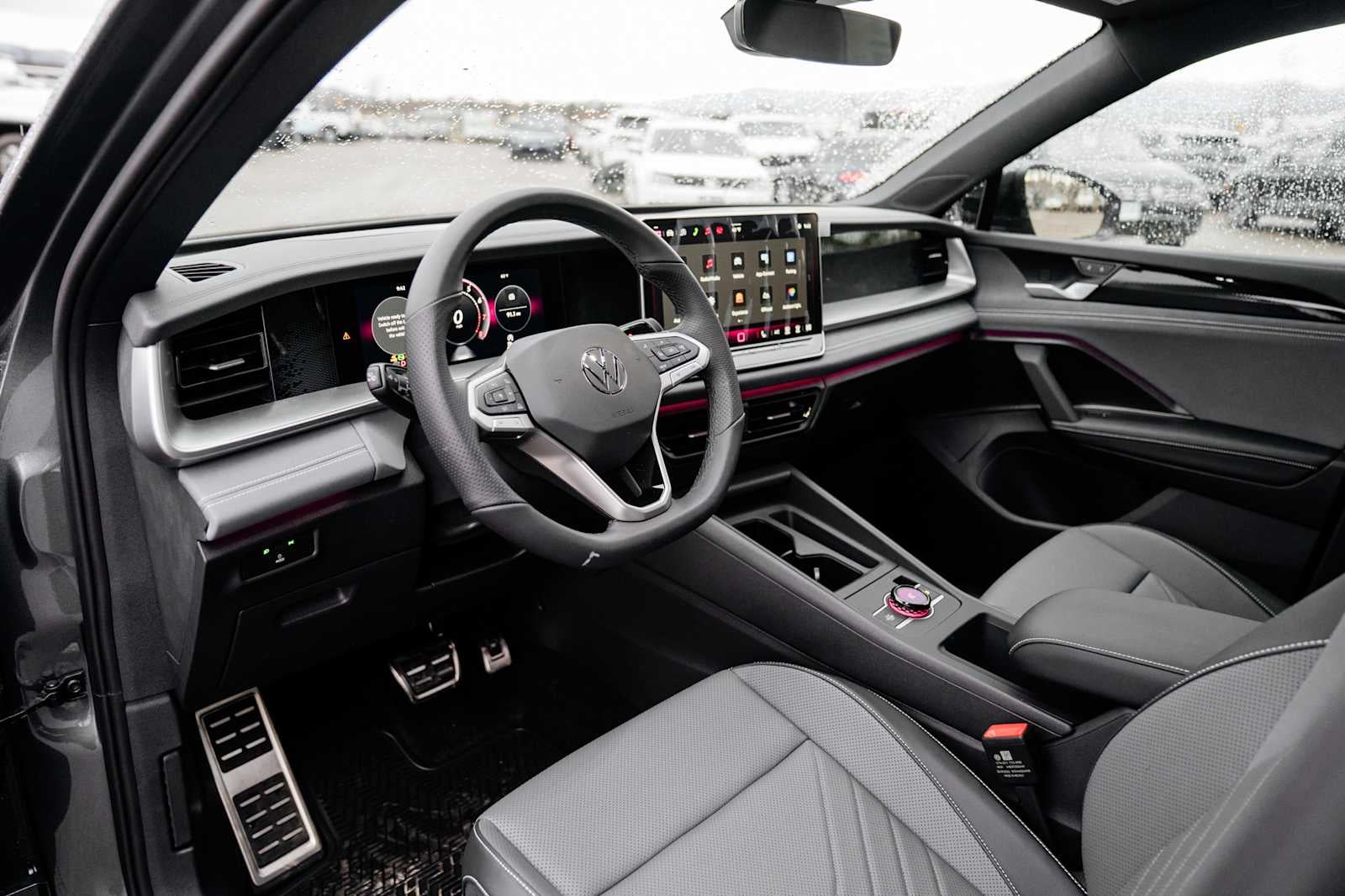 2026 Volkswagen Tiguan 2.0T SE R-Line Black