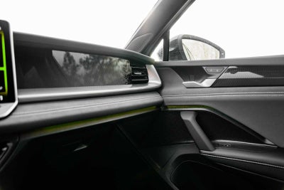 2026 Volkswagen Tiguan SE R-Line AWD