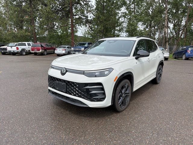 2025 Volkswagen Tiguan SE R-Line Black
