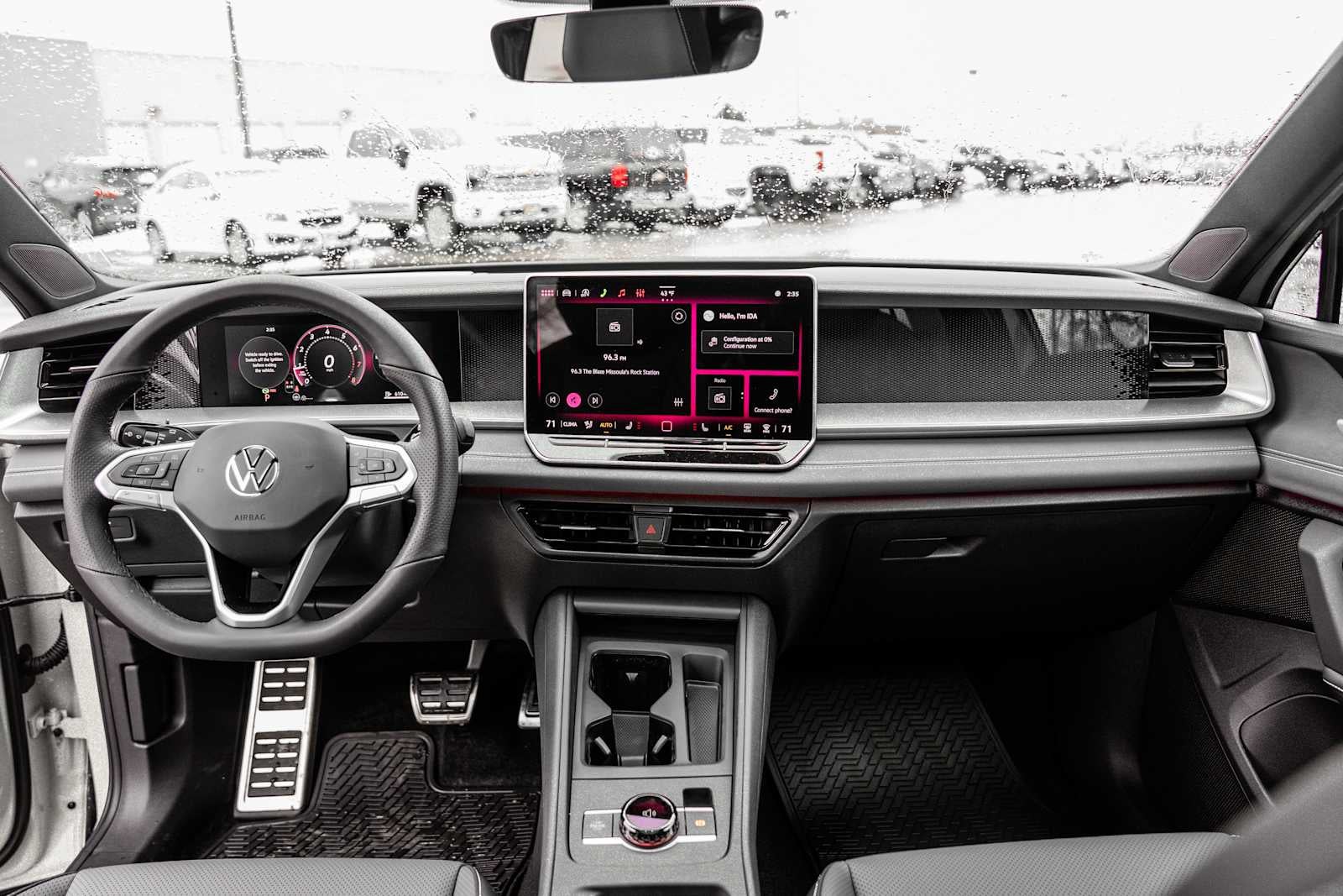 2026 Volkswagen Tiguan 2.0T SE R-Line Black