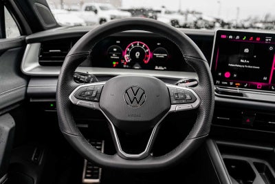 2026 Volkswagen Tiguan 2.0T SE R-Line Black