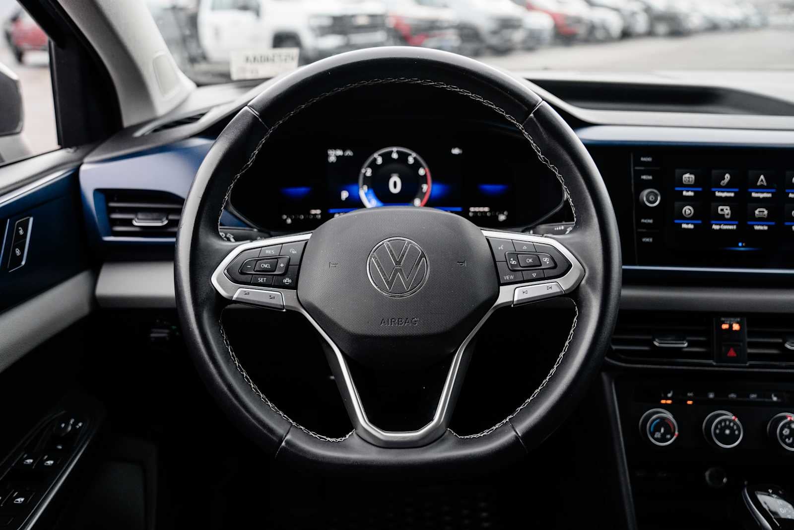 2022 Volkswagen Taos SE