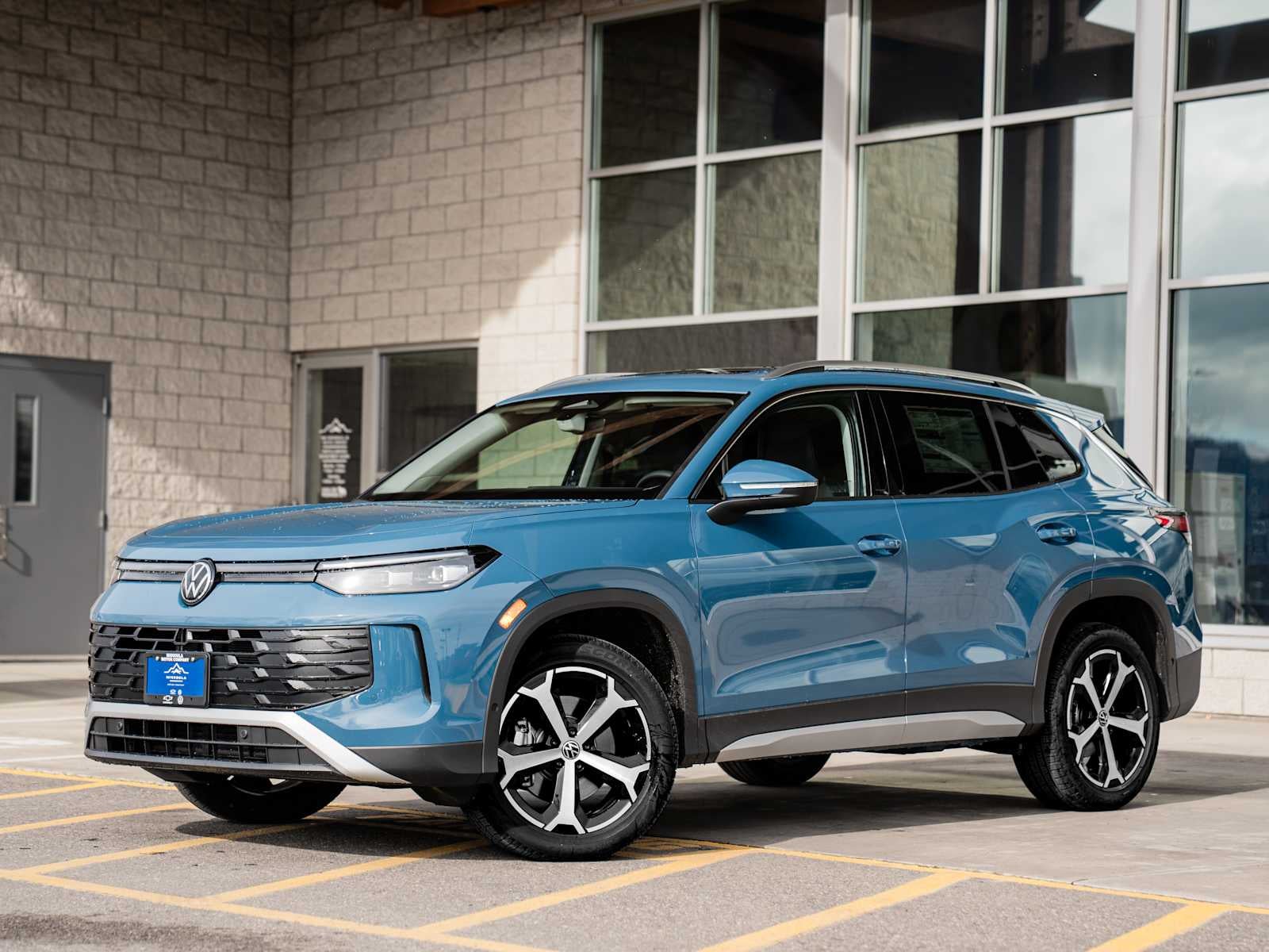 2026 Volkswagen Tiguan SE AWD