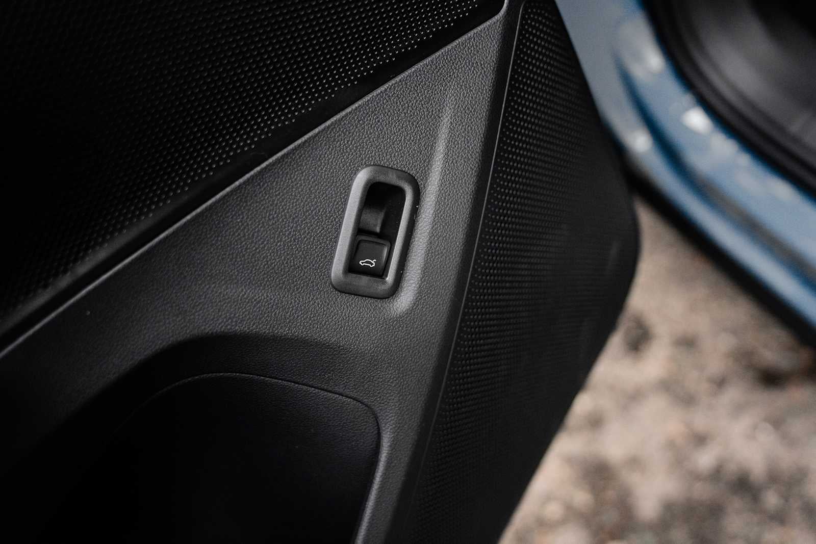 2026 Volkswagen Tiguan SE AWD