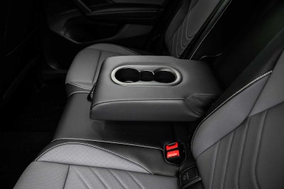 2026 Volkswagen Tiguan SE AWD