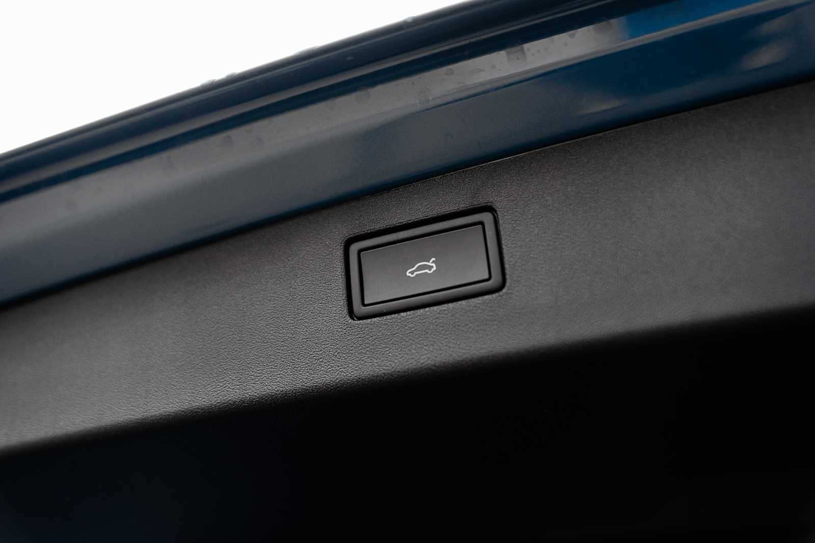 2026 Volkswagen Tiguan SE AWD