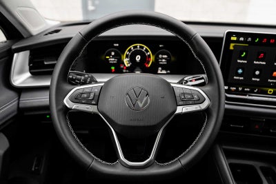 2026 Volkswagen Tiguan SE AWD