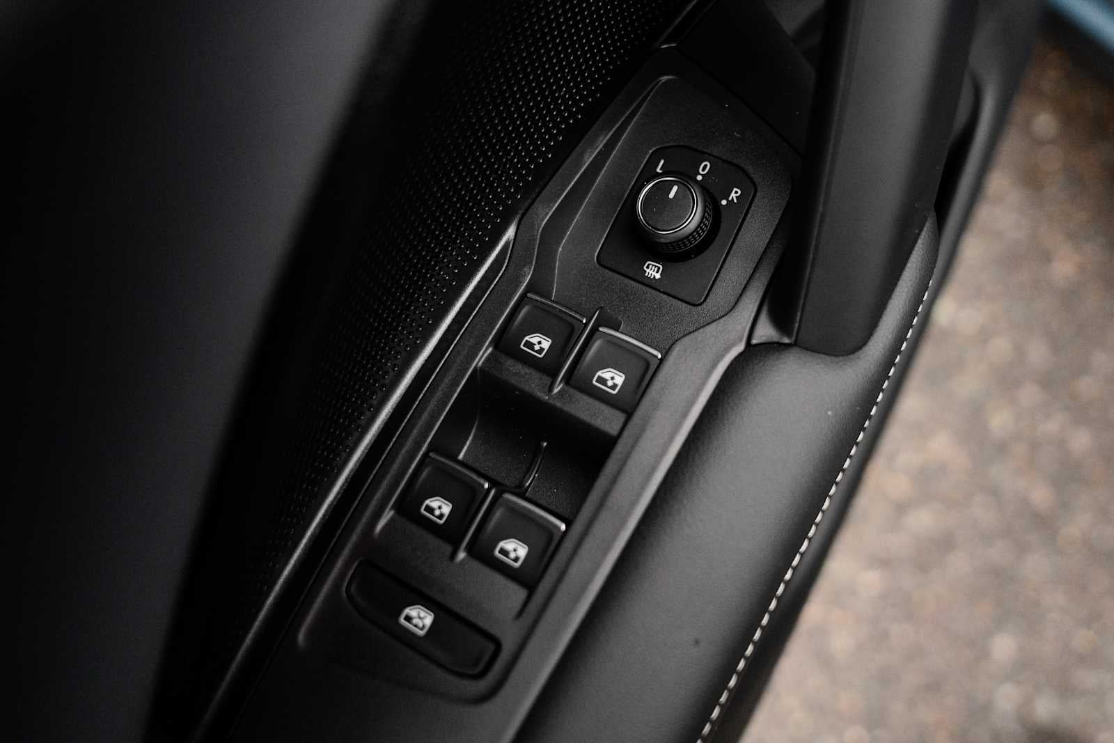 2026 Volkswagen Tiguan SE AWD