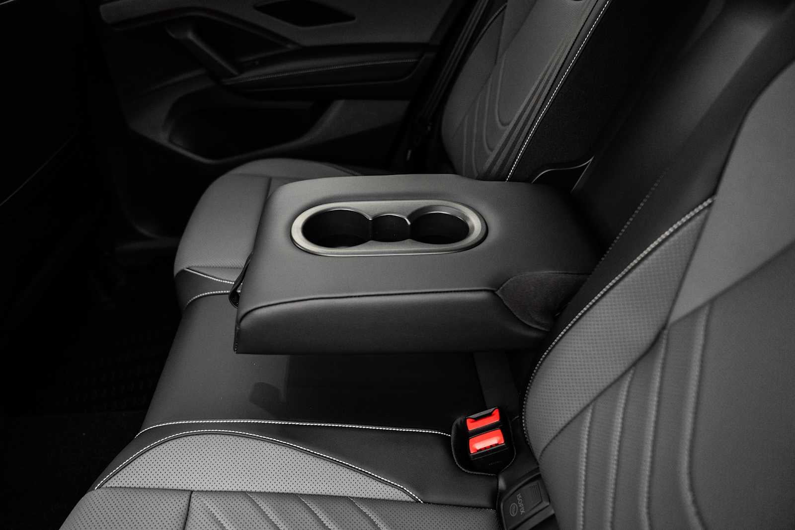 2026 Volkswagen Tiguan SE AWD