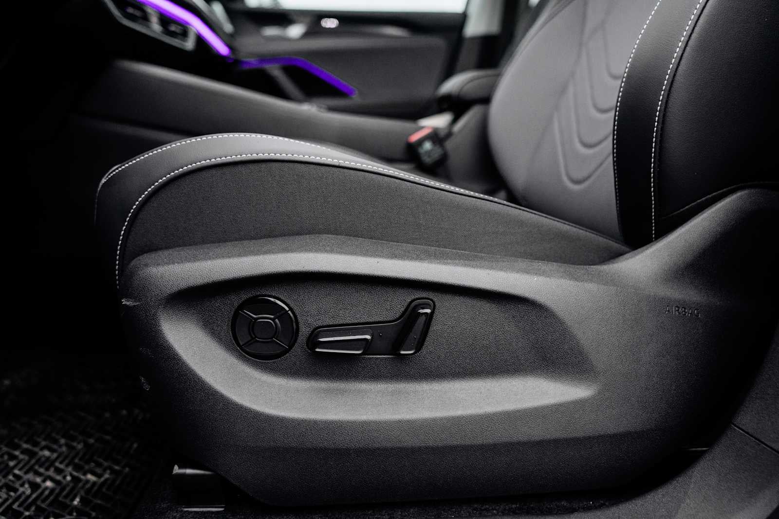 2026 Volkswagen Tiguan SE AWD