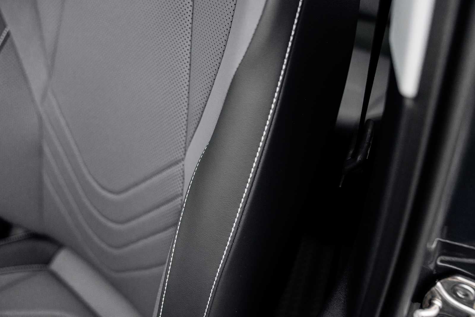 2026 Volkswagen Tiguan SE AWD